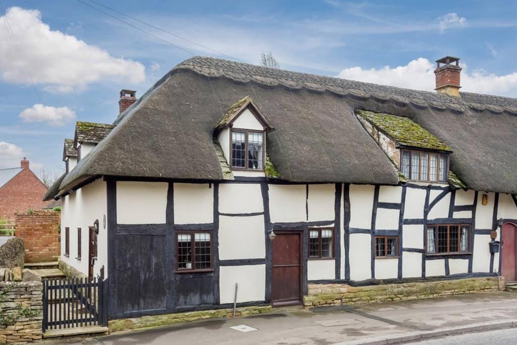 Cotswold Thatched Cottage Mickleton  Екстериор снимка