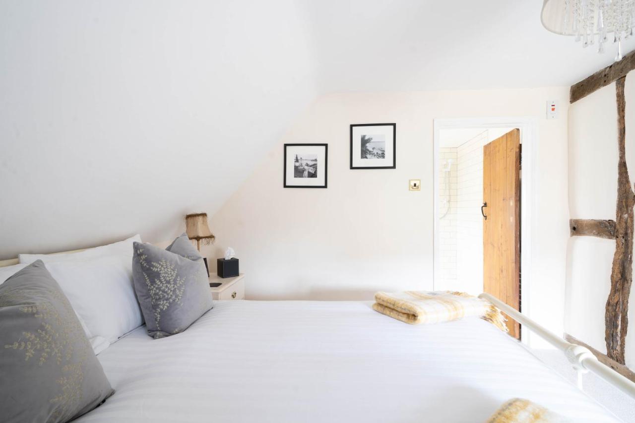 Cotswold Thatched Cottage Mickleton  Екстериор снимка