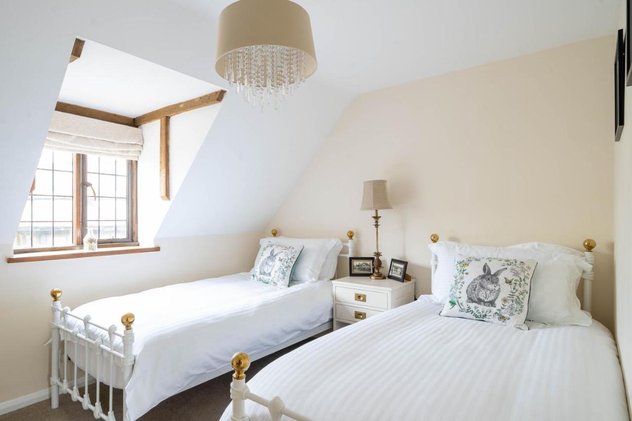 Cotswold Thatched Cottage Mickleton  Екстериор снимка