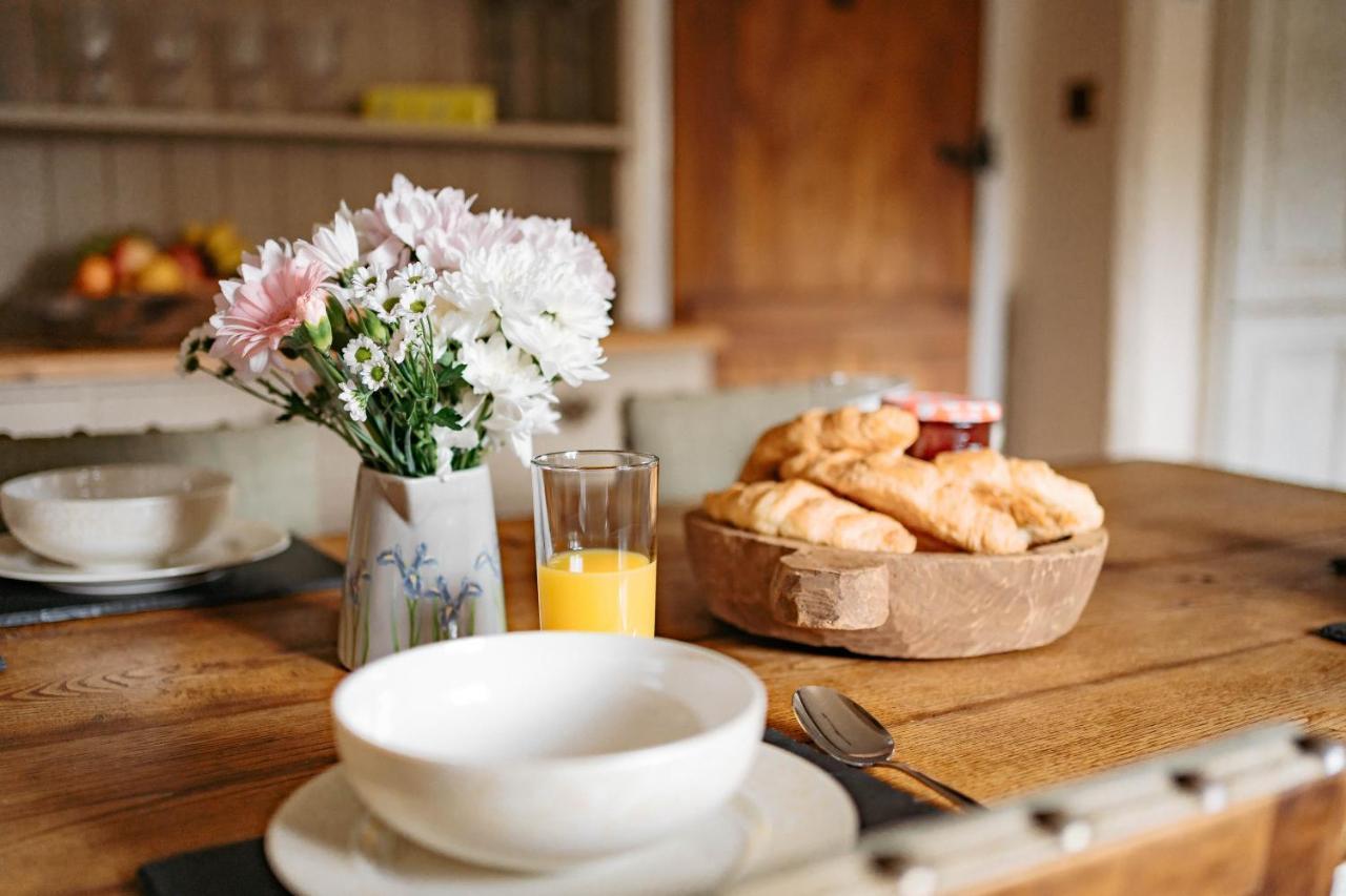 Cotswold Thatched Cottage Mickleton  Екстериор снимка