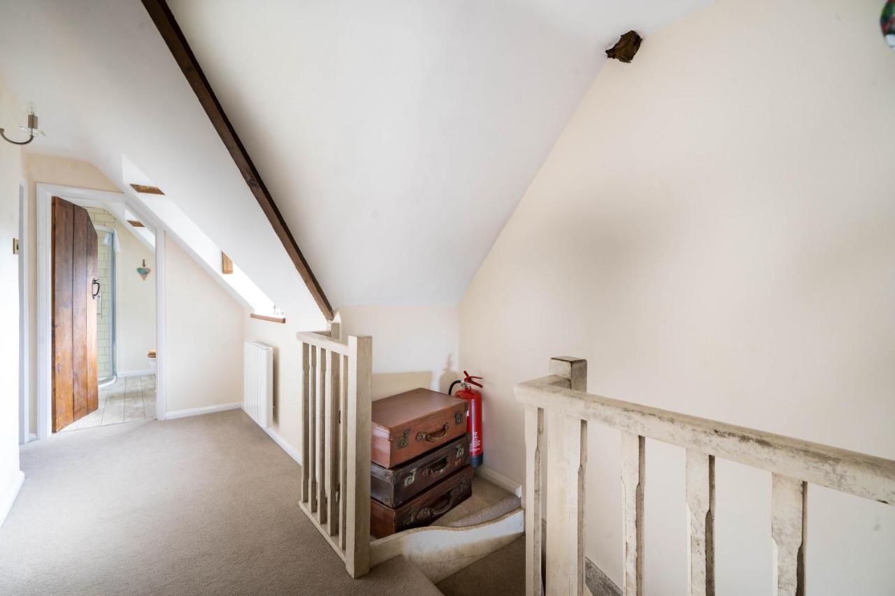 Cotswold Thatched Cottage Mickleton  Екстериор снимка